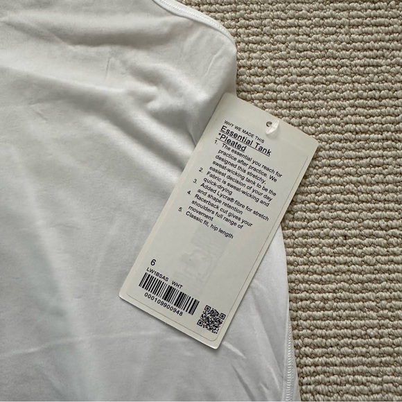Lululemon Essential Tank Pleated - Picture 4 of 6
